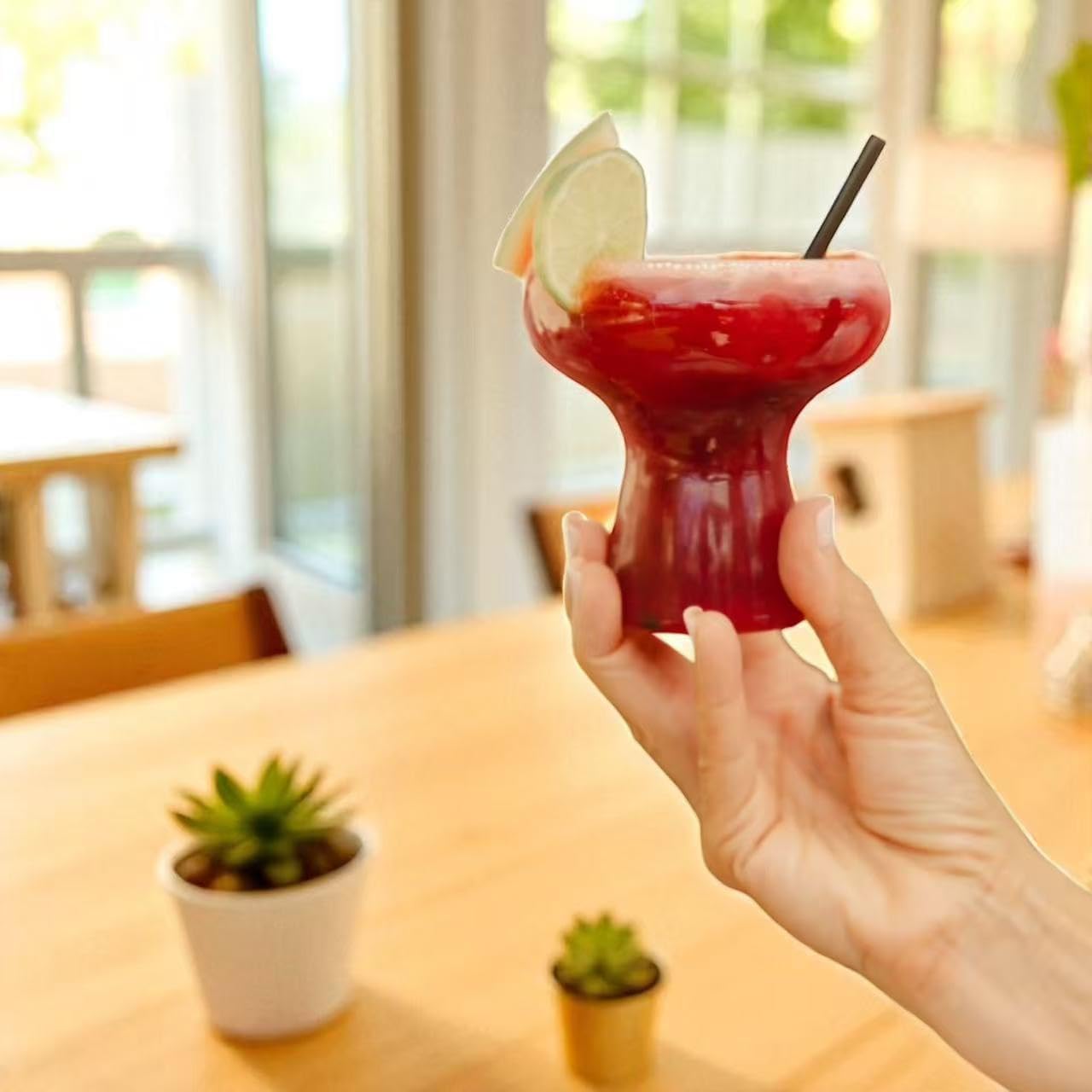 Lunara Clear Plastic Margarita Glasses, 11 oz, Set of 40, Disposable Party Cups for Cocktails (Pink Ripple Ribbed)