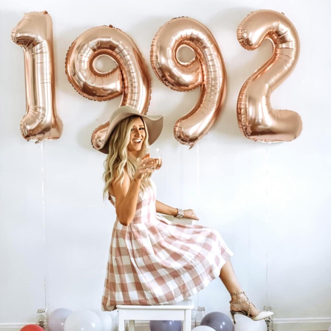 Rose Gold Number Balloons, 40inch Large Number 7 Foil Mylar Helium Balloons, Self Inflating Number Balloons 0-9 for Girls Women 7th 17th 70th Birthday Anniversary Party Graduation Decoration Supplies