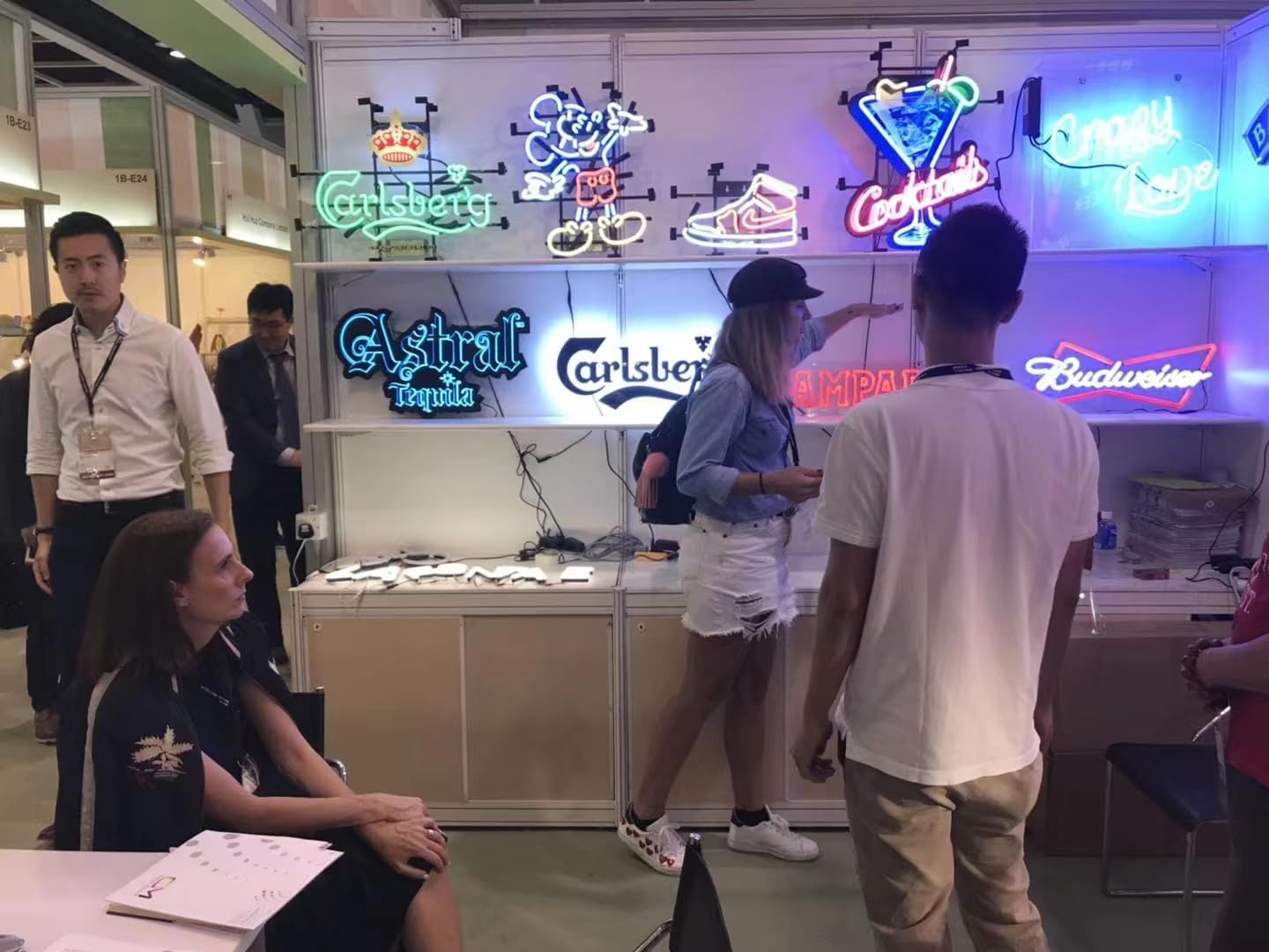 Neon Signs for Wall Decor Compatible For Bob's Big Boy Restaurant Burger Sign Light Lamp With Hd Vivid Printing Tech Artwork Absbvvvd Neon Glass Tubing