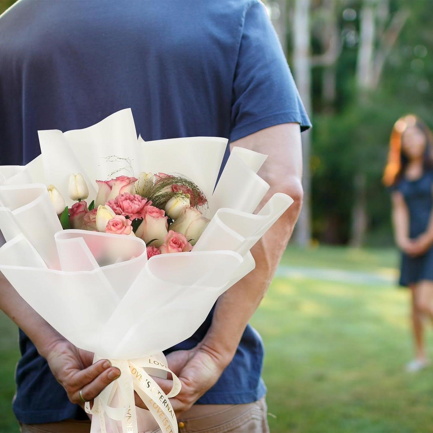 NESCCI 20 Sheet Flower Wrapping Paper - Waterproof Floral Bouquet Wrapping Paper, Florist Supplies Packaging Paper for Wedding Birthday Gift DIY (Translucent White)