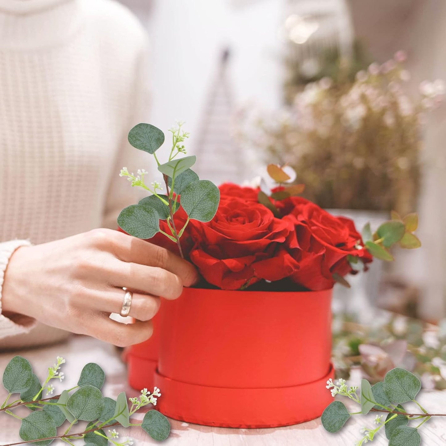 120 PCS Artificial Eucalyptus Stems Bulk Faux Silver Dollar Leaves for Vase Bouquets Baby Eucalyptus Leaves for Family Wedding Center Flower Arrangement