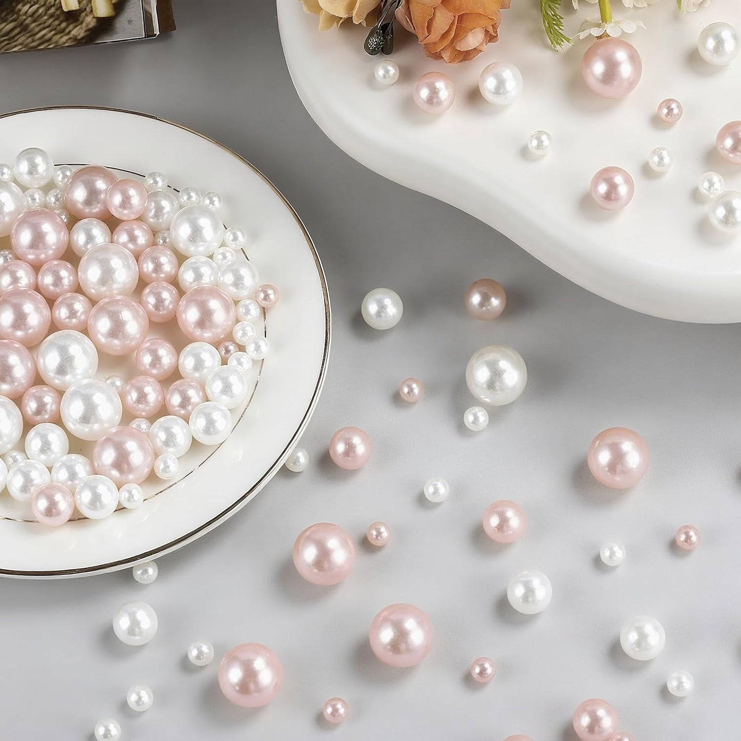260Pcs White and Pink Glossy Beads for Centerpiece Decor, Artifical Pearls Vase Filler, No Hole Round Pearl Beads for Wedding Birthday Christmas Party Home Decor(18/14/6mm)
