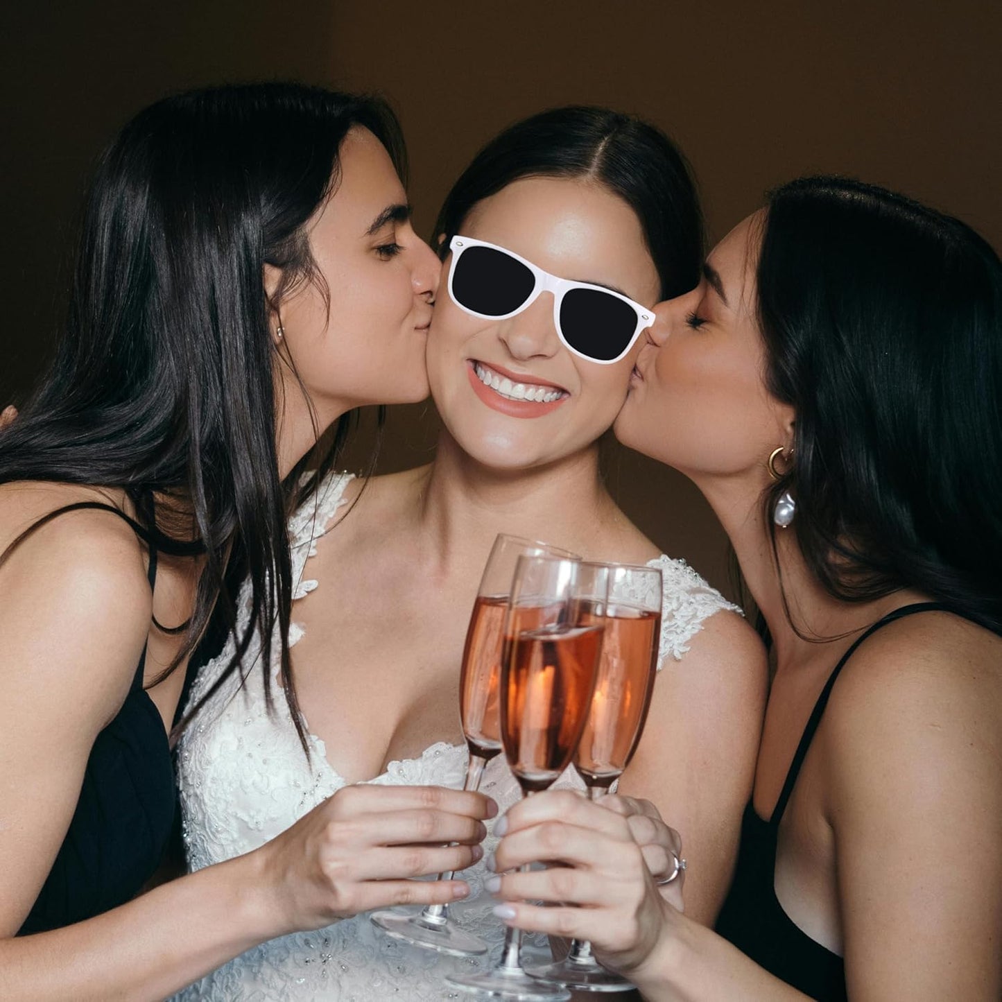 18pcs Bridesmaid Scrunchies Proposal Gifts Bachelorette Hair Claws Clips Girls heart sunglasses for Wedding Party Favors(Green )