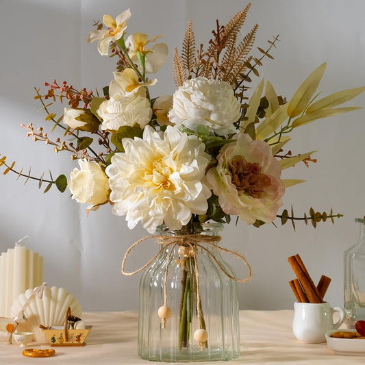 LESING Dahlia Flower Aritificial Flower with Vase Fake Silk Flowers in Glass Vase Faux Rose Flowers Arrangement for Home Office Table Centerpiece Decoration (White)