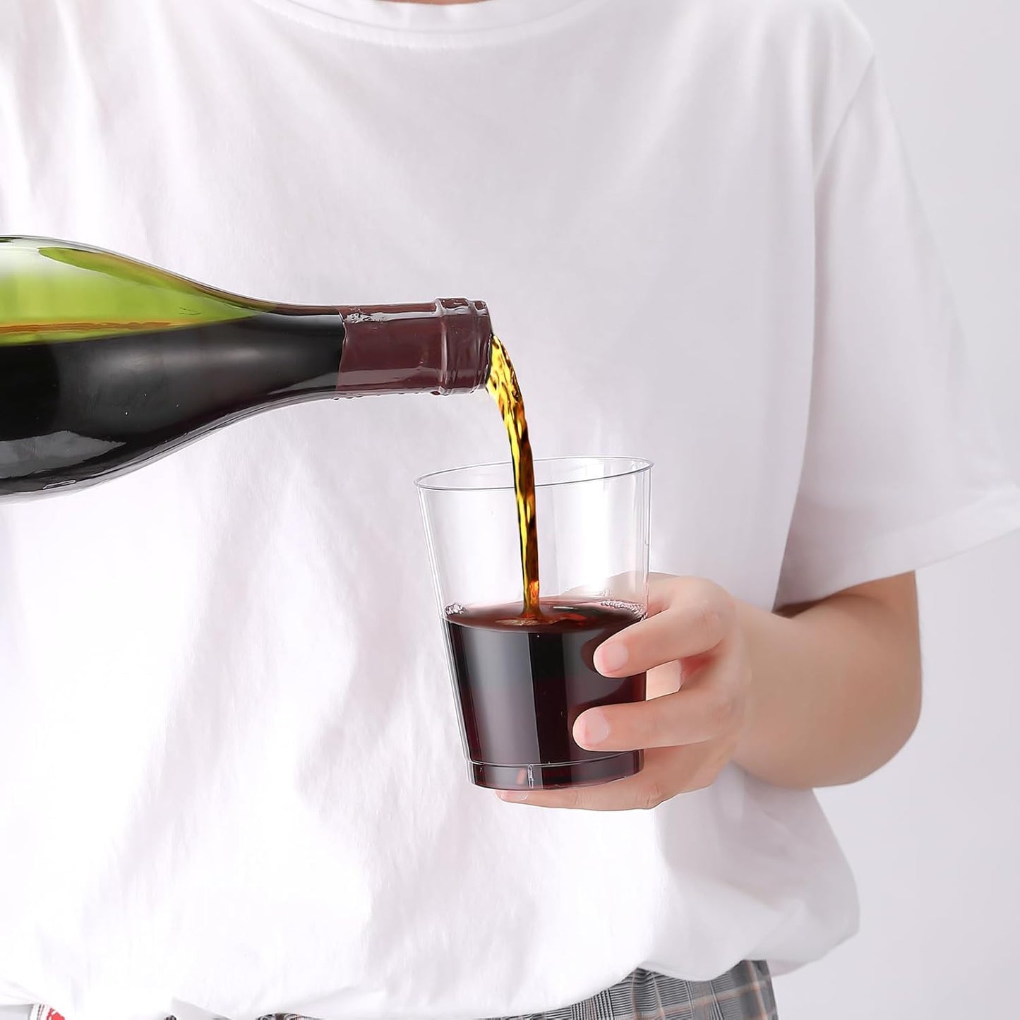 JOLLY CHEF 10 oz Clear Disposable Plastic Cups 100 Pack Clear Plastic Cups Tumblers, Heavy-duty Party Glasses, Disposable Cups for Thanksgiving, Party,Fathers Day