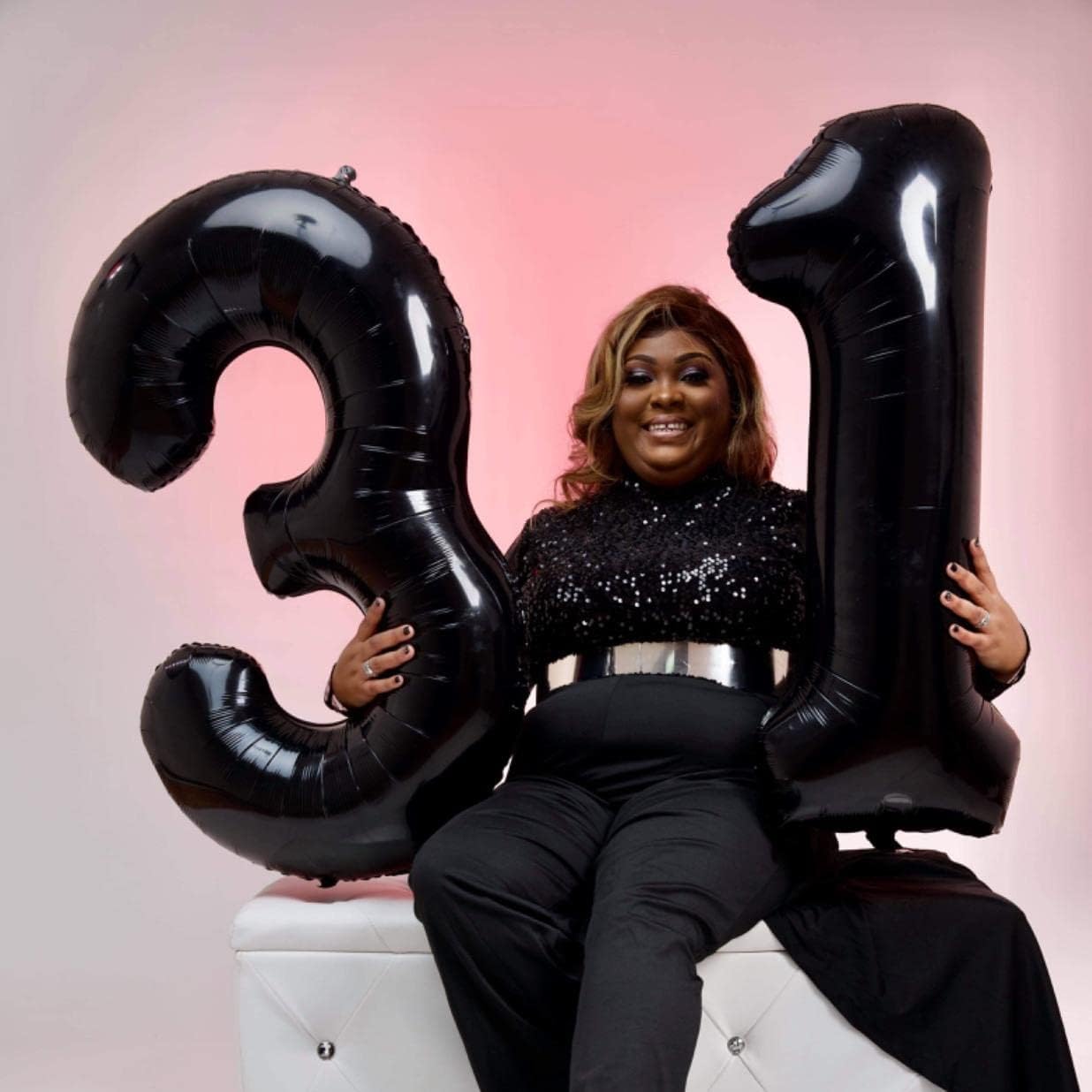 40 Inch Black Foil Balloon Number 1, Giant Self Inflating Number Balloons 0-9 Digital Helium Balloons Set for Girls Boys 1st Birthday Anniversary New Year's Eve Baby Shower Party Decorations Supplies