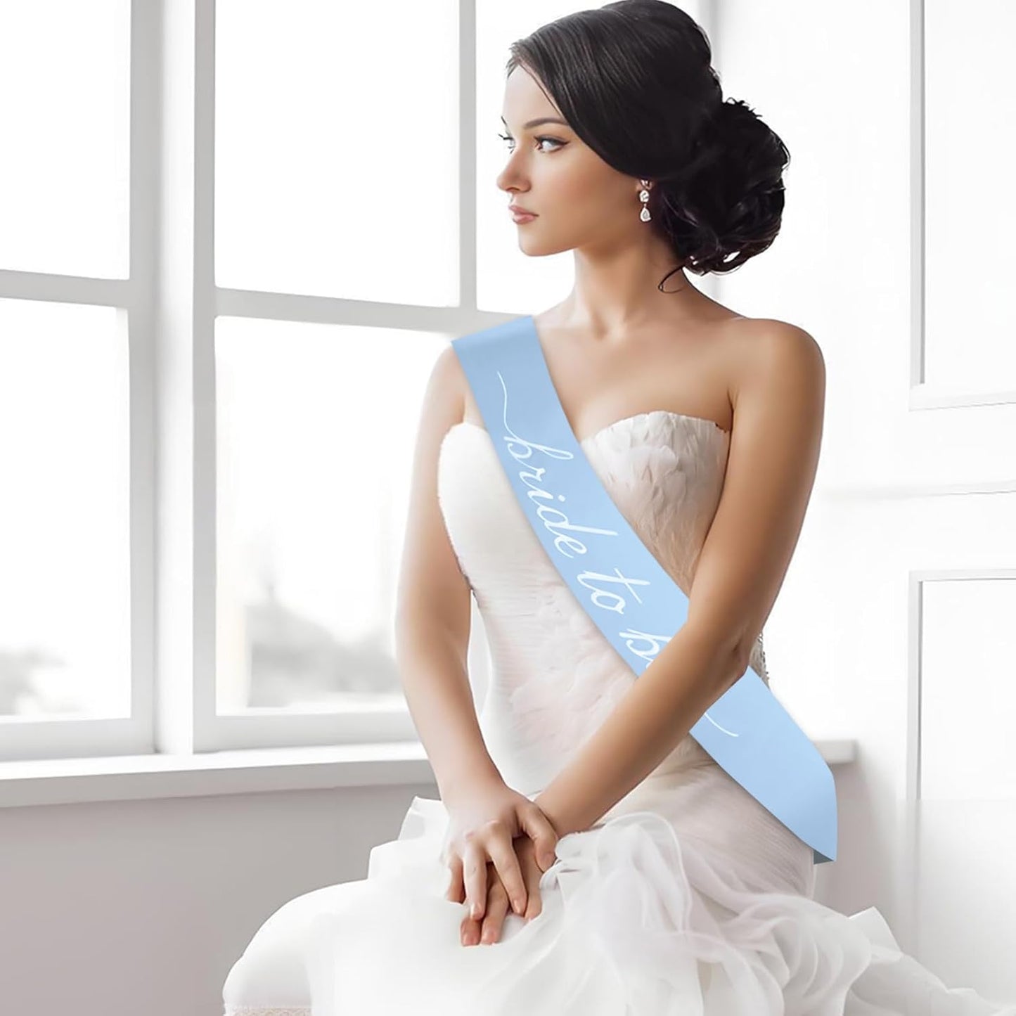 MILVOWOC Blue Bride to Be Sash in Soft Satin, Bachelorette Party Wearable, Bridal Shower Accessory, Bach Decorations, Bridesmaid Present, Engagement Celebration Supplies,1 Pack