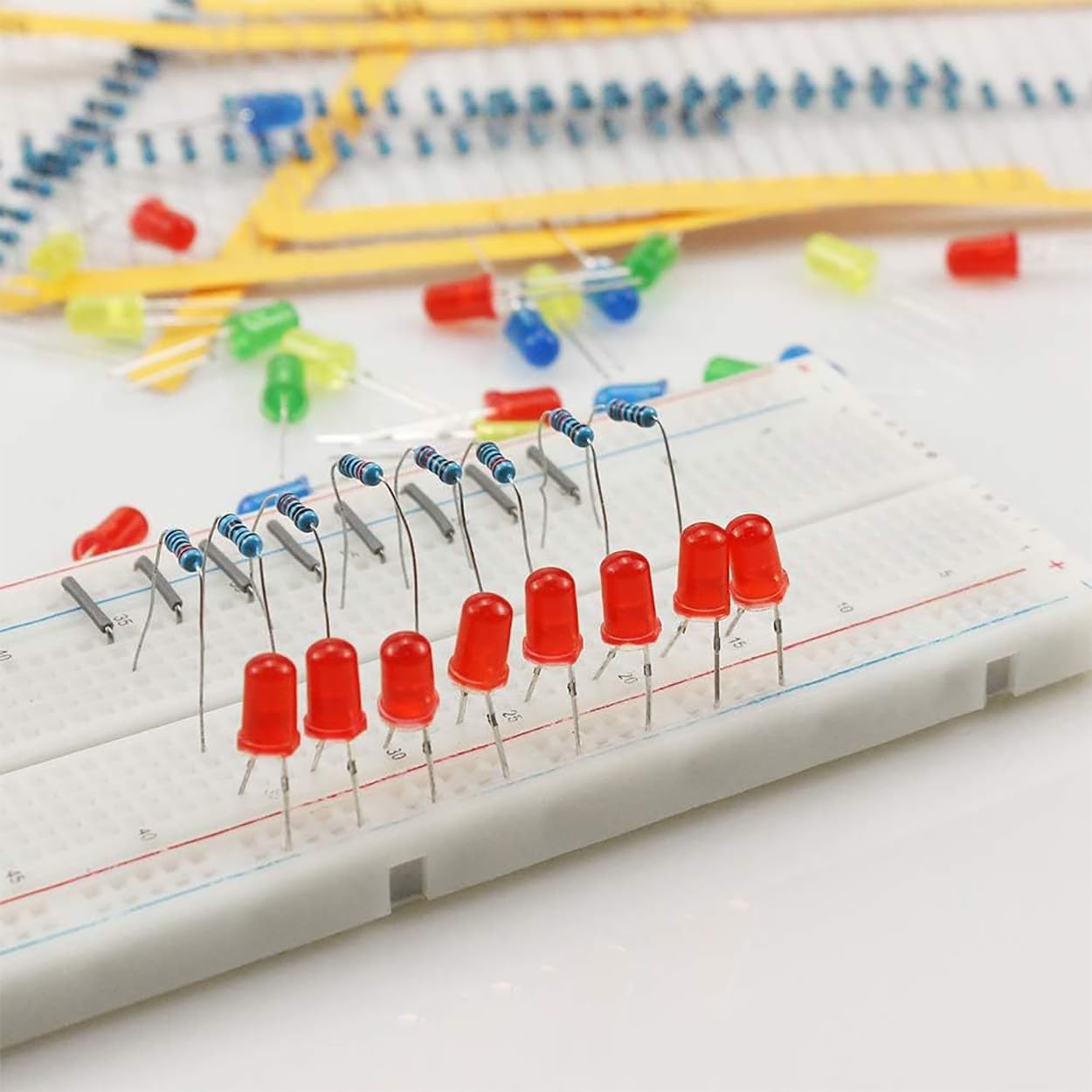 800-Piece Electronic Components Kit for Circuit Boards - 600 Resistors (10Ω-1MΩ) + 200 LEDs Complete Soldering Kit w/ 5 Color 5mm LEDs & 30 Value Metal Film Resistors for DIY Boards