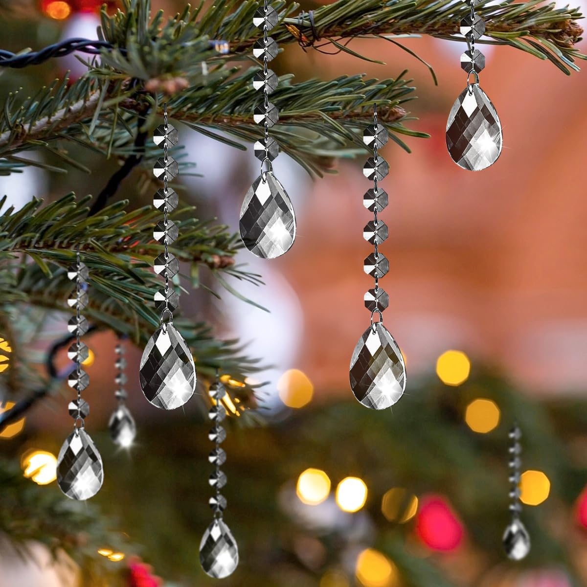 100 Pack Hanging Crystals - Clear Acrylic Prisms Pendant Ornaments for Christmas Tree, Centerpieces, Chandelier, Window & Home Decor, Ideal for Weddings, Parties Decorations (Teardrop)