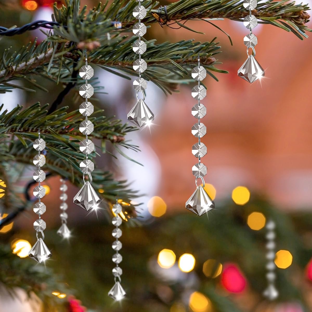 100 Pack Hanging Crystals - Clear Acrylic Prisms Pendant Ornaments for Christmas Tree, Centerpieces, Chandelier, Window & Home Decor, Ideal for Weddings, Parties Decorations (Diamond)