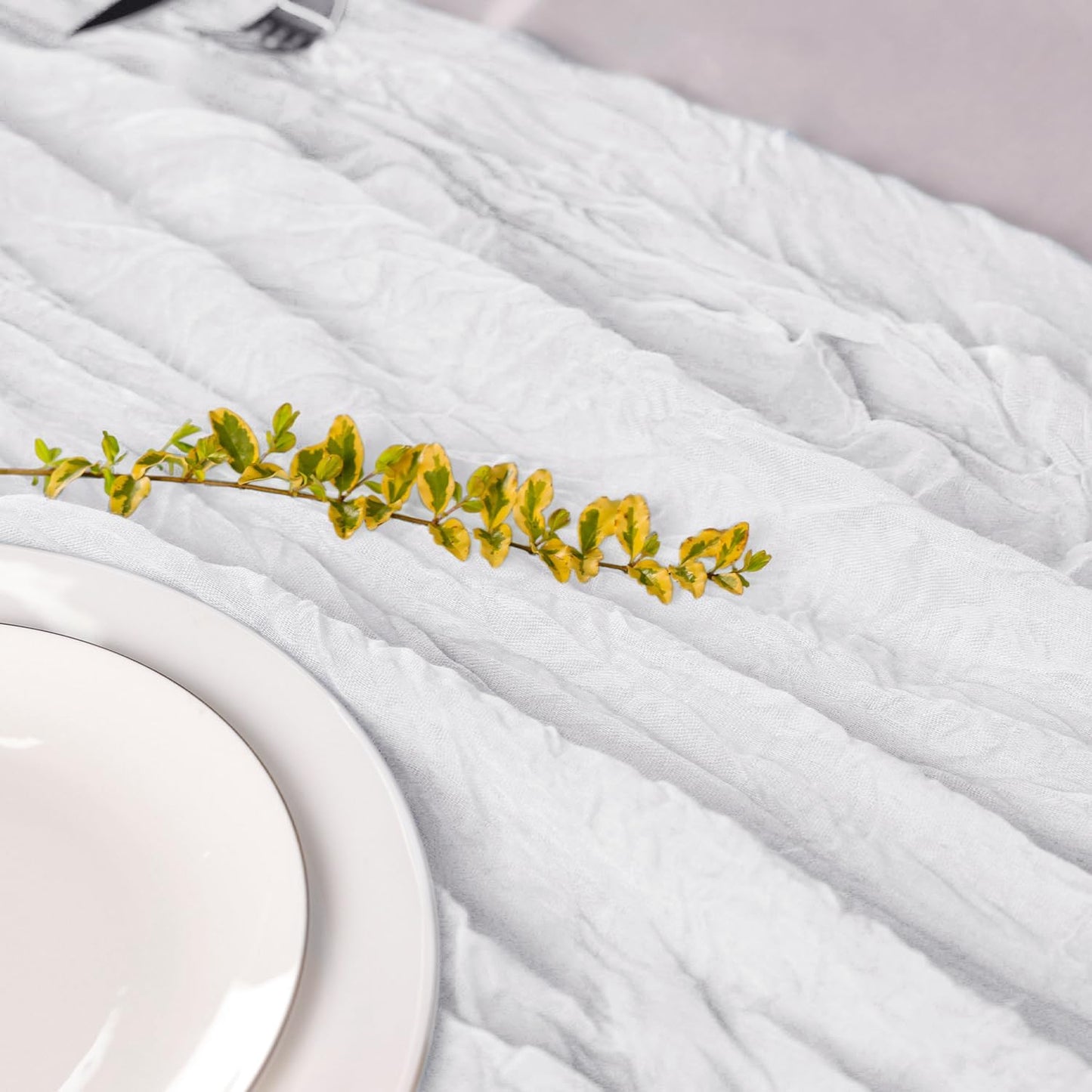 Hahuho Ivory Cheesecloth Table Runner 10ft, Gauze Boho Rustic Table Runners for Wedding Birthday Party Baby Shower Decorations（1 Pack , 35x120 Inches）