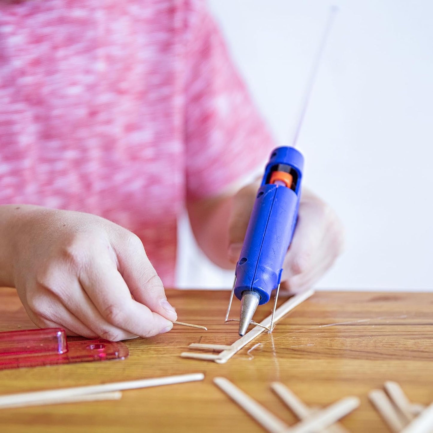 uxcell 20pcs Hot Glue Sticks for Glue Gun 7mm/0.28-inch x 4-inch Mini Hot Melt Adhesive Glue Stick Glitter Blue