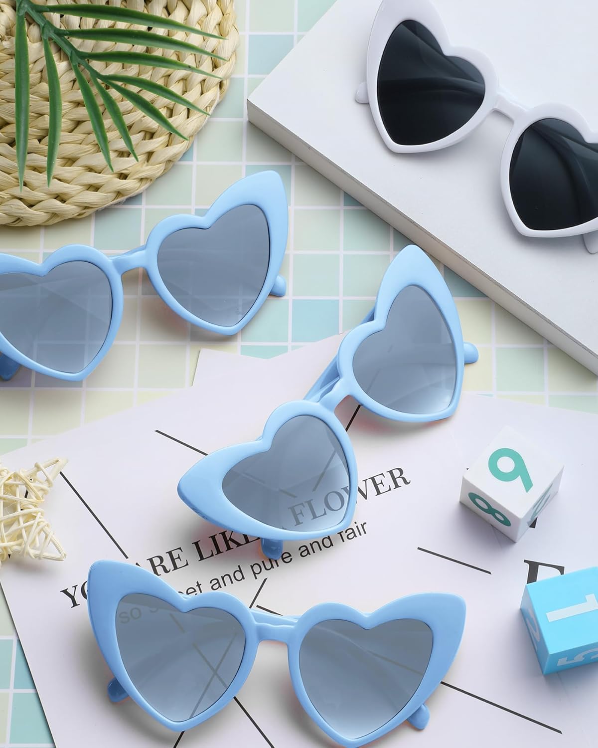 Flutesan 20 Pairs Retro Heart Sunglasses Vintage Cat Eye Heart Glasses Women Bachelorette Bride Sunglasses Bulk