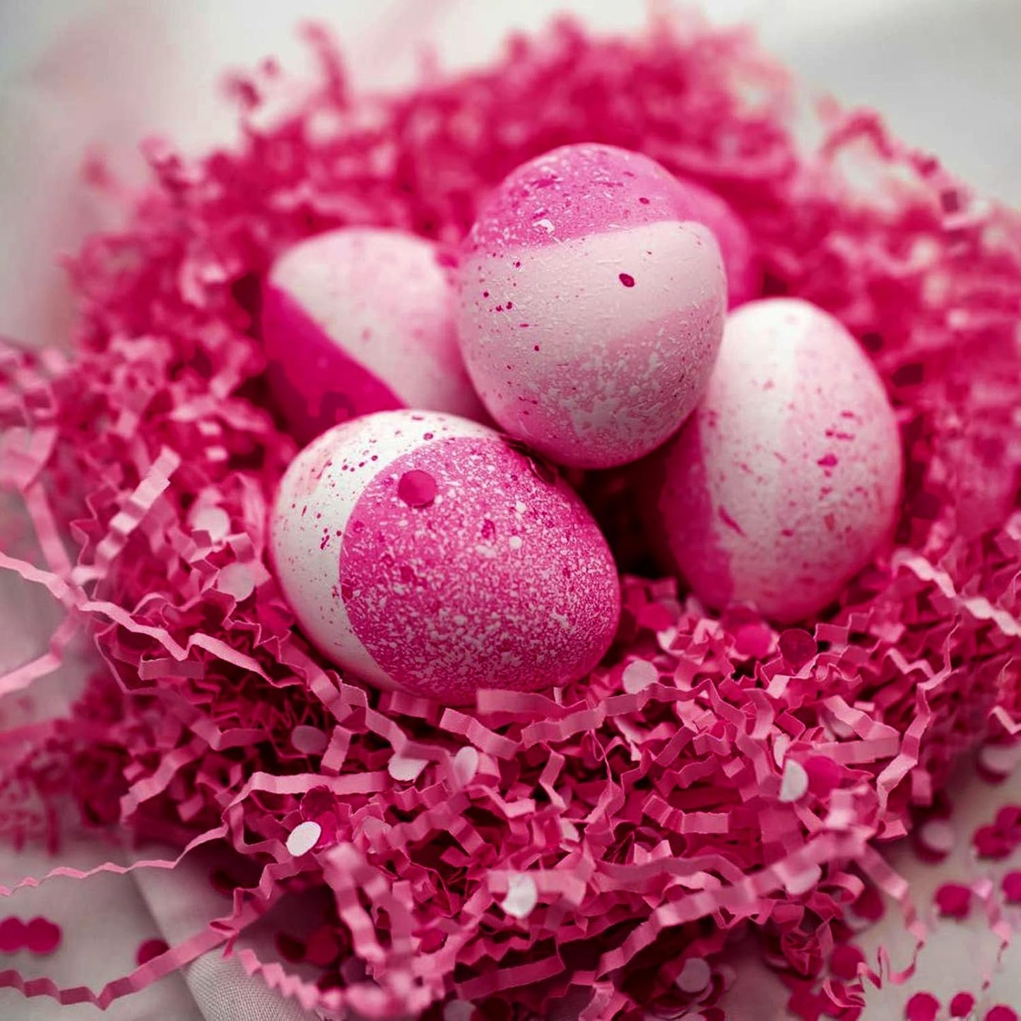 1 LB Fuschia Crinkle Cut Paper Shred Filler Great for Gift Wrapping, Fuschia Basket Fillers, Birthday, Gift Wrapping, Anniversary, Halloween Thanksgiving Christmas Party Decor Filling Supplies