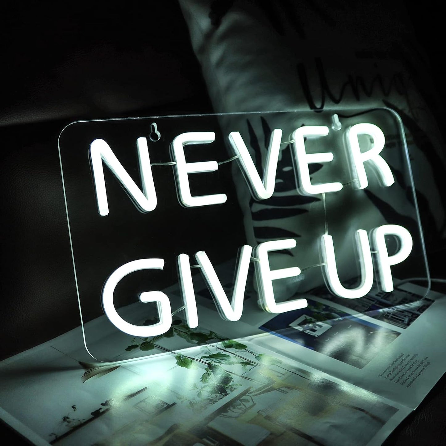 Never Give Up Neon Sign for Wall Decor,Inspire Slogan for Study Room Decoration,Wall Art Lighting As Gifts for Kids or Friends.