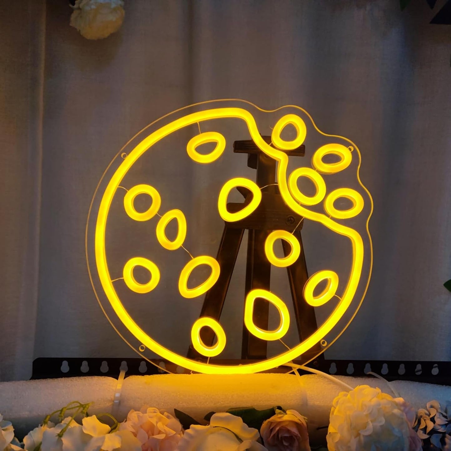 Neon LED Cookie Sign for Wall Decor - 11.8" x 11.8" - Perfect for Shop, Restaurant, Home Kitchen