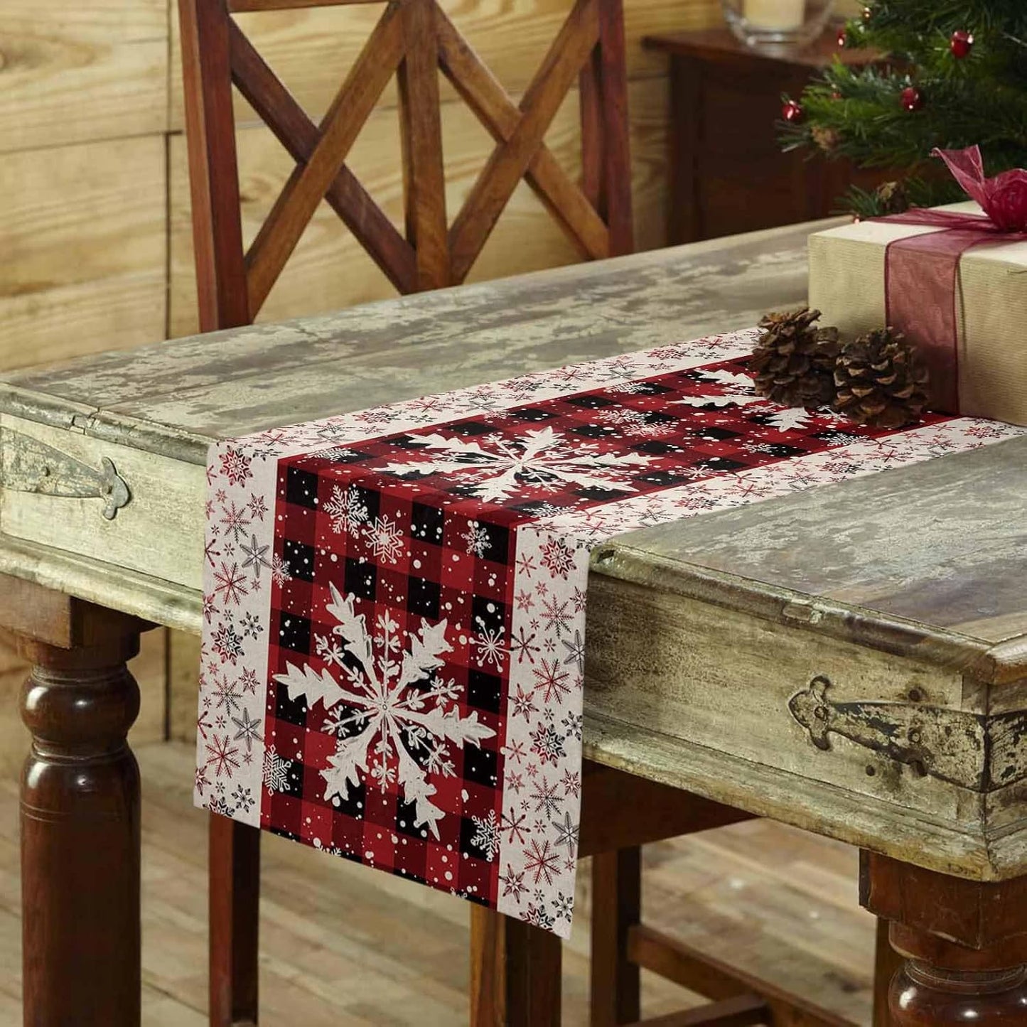 Buffalo Plaid Christmas Cotton Linen Table Runner for Dining Kitchen, Snowflake Red Black Check Wedding Outdoor Party Tablerunner Decoration, Retro Dresser Scarf Coffee Tablecloth Runners 13x72 Inches