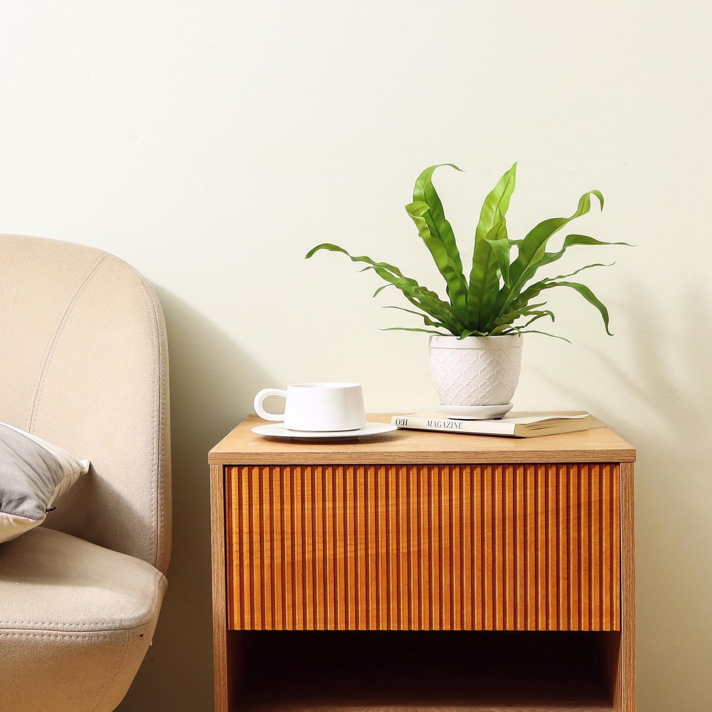 Sureasy Ceramic Plant Pots, 4.7 Inch Flower Pots for Indoor Plants, Succulent Pots with Saucer and Drainage Hole, Decorative Planter for Succulent, Cactus, Set of 4, White