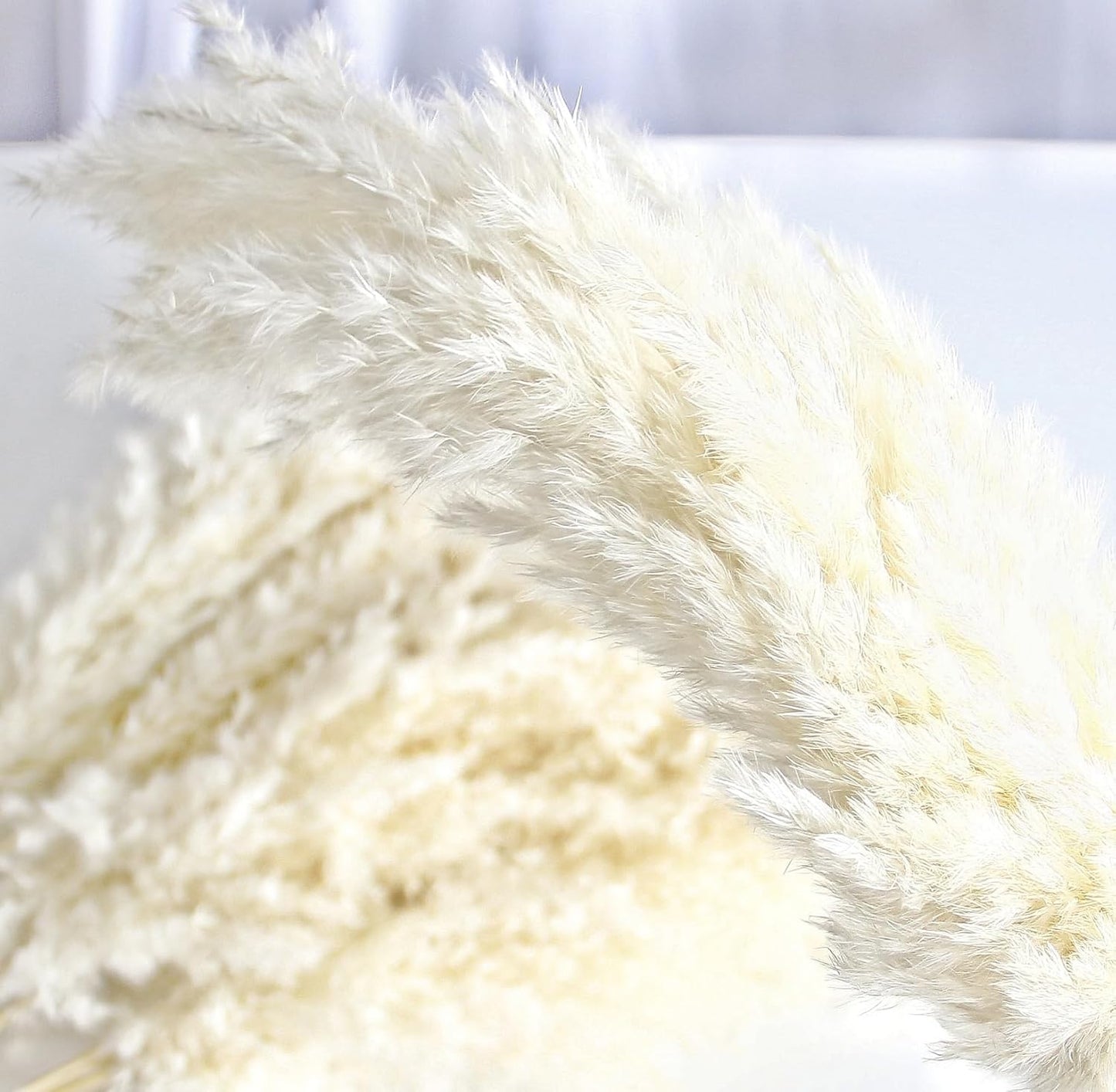 35-inch Tall White Pampas Grass Bouquet Decor - Boho Flowers and Feathers for Centerpieces, Perfect for Tall Floor Vase Fillers, Home Decor, Living Room, and Wedding Decor (20 Pcs)