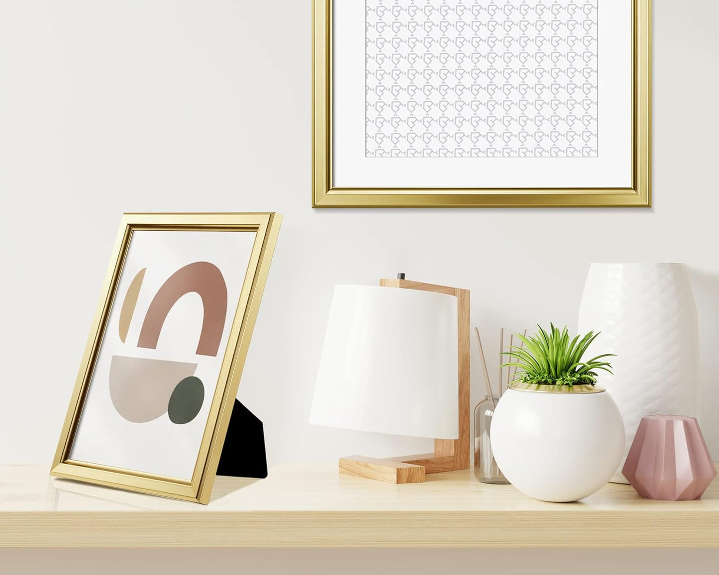 LaVie Home 4x6 Picture Frames (12 Pack, Gold) Simple Designed Photo Frame with High Definition Glass for Wall Mount & Table Top Display, Set of 12 Classic Collection