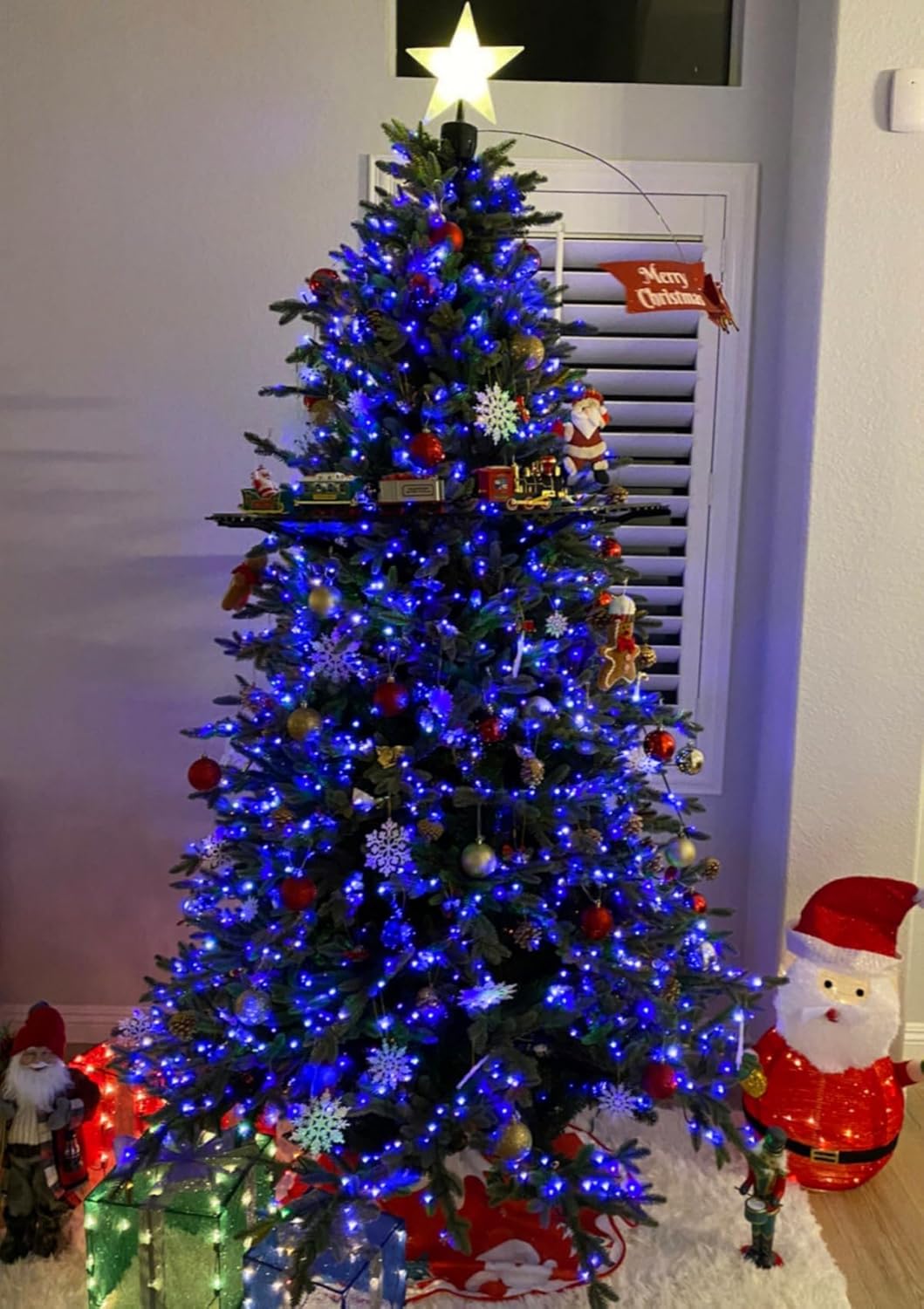 YEGUO 165ft 500 LED Blue Christmas Lights Outdoor Waterproof, Green Wire String Lights Indoor, 8 Modes Twinkle Tree Lights Plug in with Memory Timer for Holiday Festival Xmas