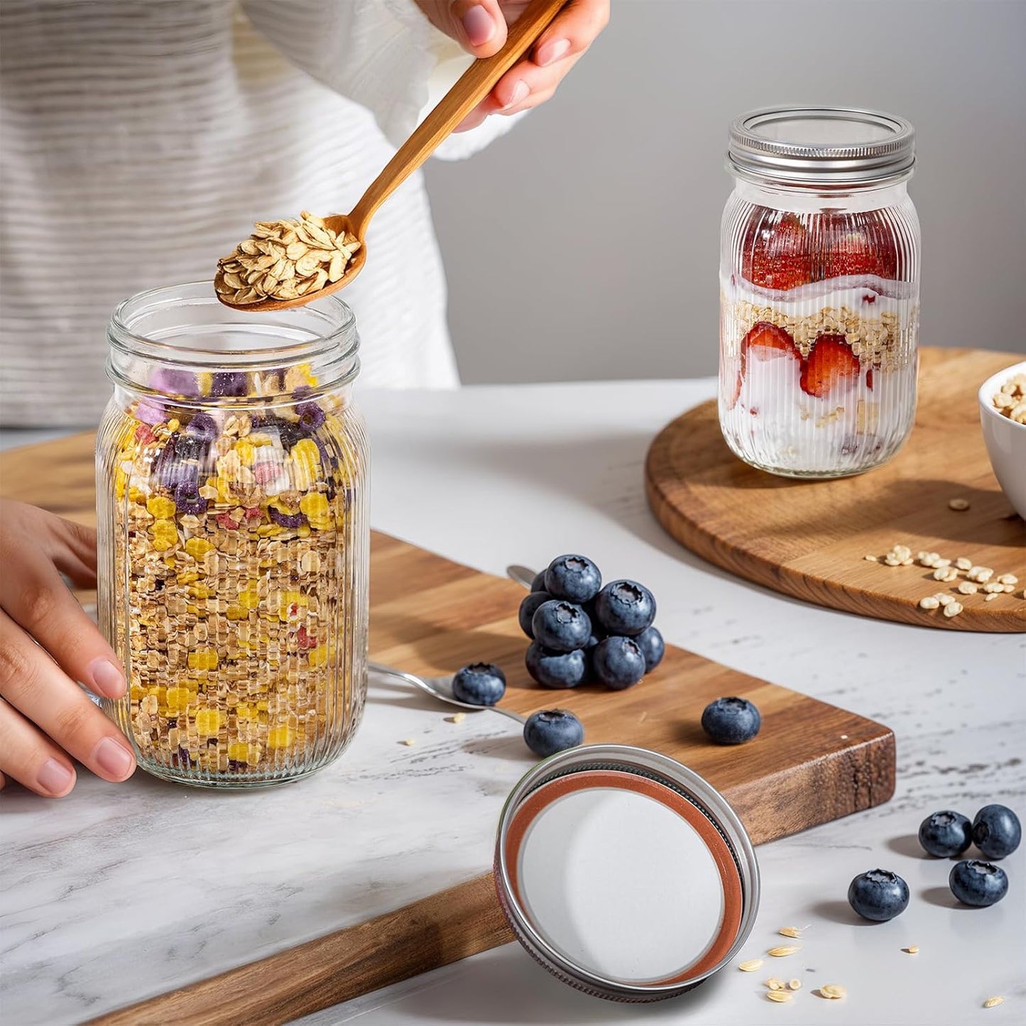 MirthMood Wide Mouth Mason Jars 32 oz with Lids, Canning Jars with Metal Airtight Lids, Quart Mason Jars for Fermenting, Pickling, Freezing, Preserving, Meal Prep, Jar Décor[2 Pack]