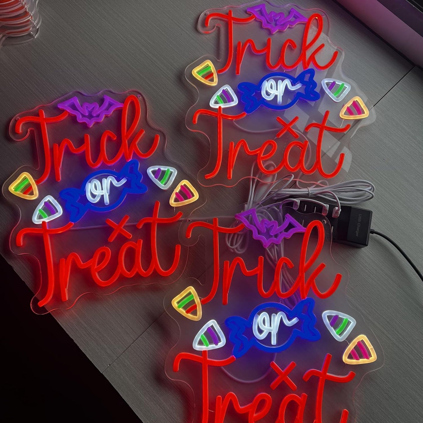 Trick or Treat Neon Sign, Halloween Decorations, Night Light for Yard Garden Party Event Decor, Halloween Hanging Neon Sign for Home Bar Salon Coffee Stores Window Porch Front Door Halloween Decoration