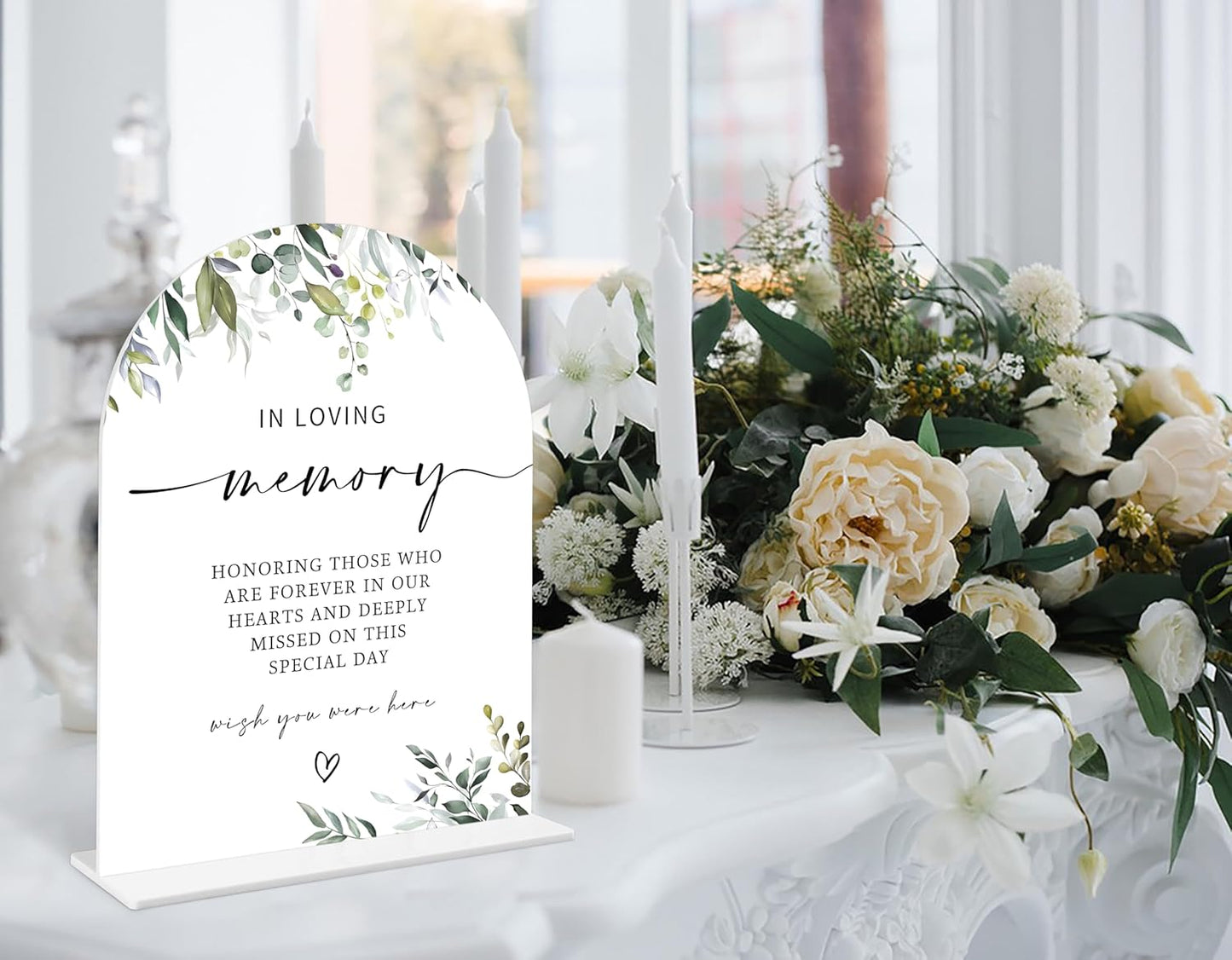Greenery In Loving Memory Sign, 6 x 8 Inch White Arch Acrylic Wedding Sign with Holder, Wedding Sign for Ceremony and Reception, Wedding Decoration, Wedding Supplies - LY05