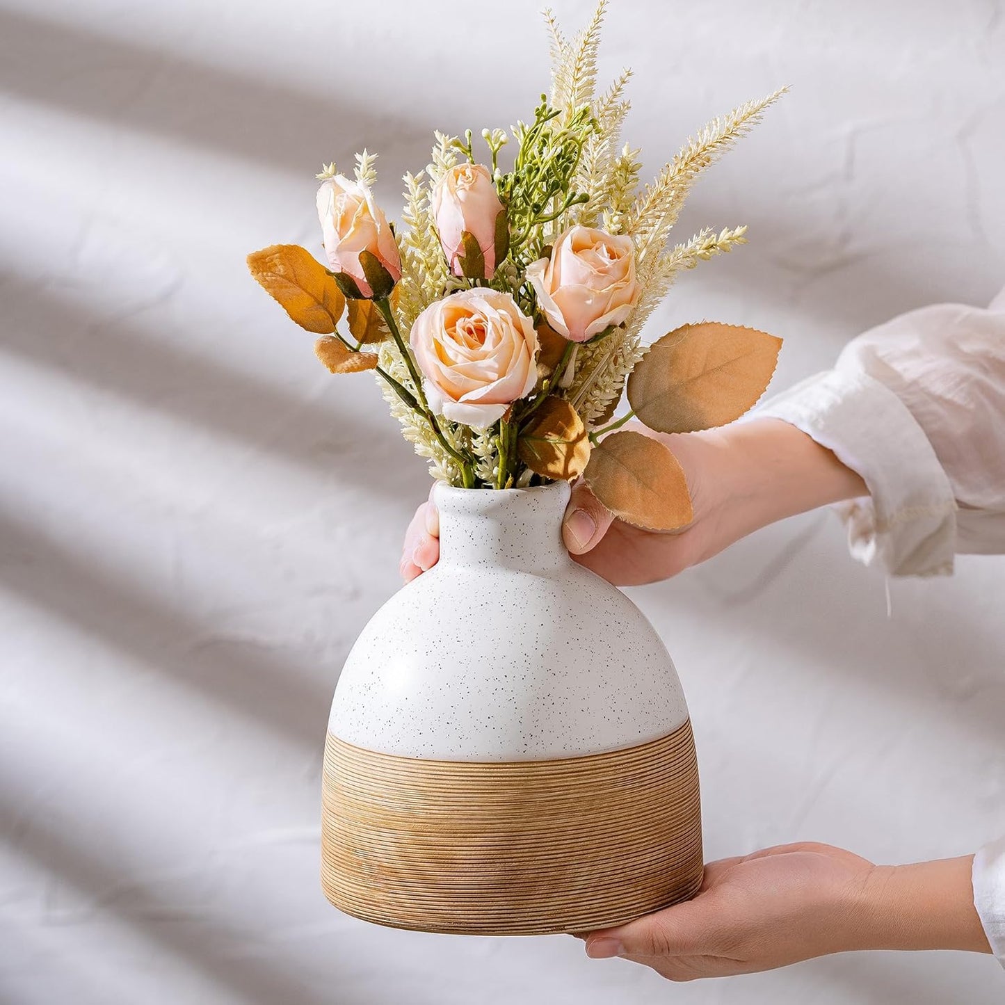 Rustic Farmhouse Flower Round Ceramic Striped Vase, Brown and White Modern Decorative Ceramic Flower Vase for Home Cottage Core Decor, Table, Living Room, Bookshelf Decor, Mantel, Wedding 6.5 Inch