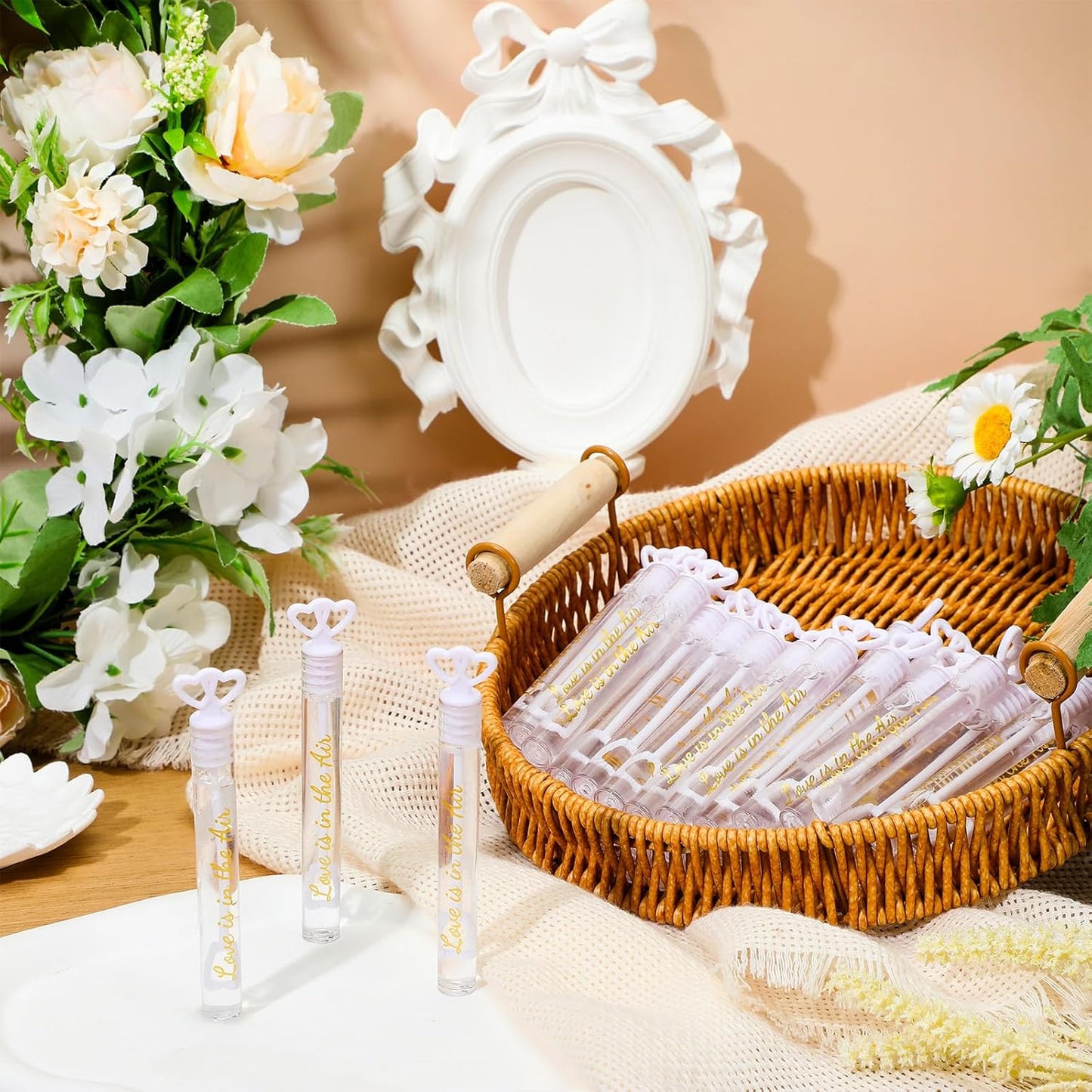 150 Pcs Bubble Wands Bulk for Wedding Party Mini Heart Wand with Bubble Solution for Wedding Bridal Showers Valentine Anniversary Graduation Birthday Supplies(White,Love)