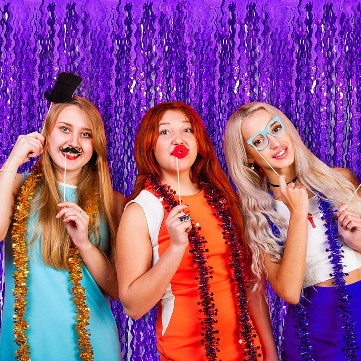 Tinsel Foil Fringe Curtains Wavy Backdrop for Parties Sparkle Metallic Wavy Foil Fringe Backdrop Curtain for Party Decorations Photo Booth Props for Birthday Graduation Wedding