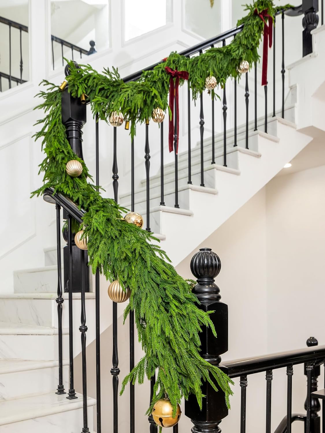 15FT Extra Full Christmas Garland Norfolk Pine Garland Realistic Artificial Christmas Greenery Garland for Mantle Stairs Railing Table Fireplace Wall Indoor Outdoor Holiday Xmas Decor Decoration