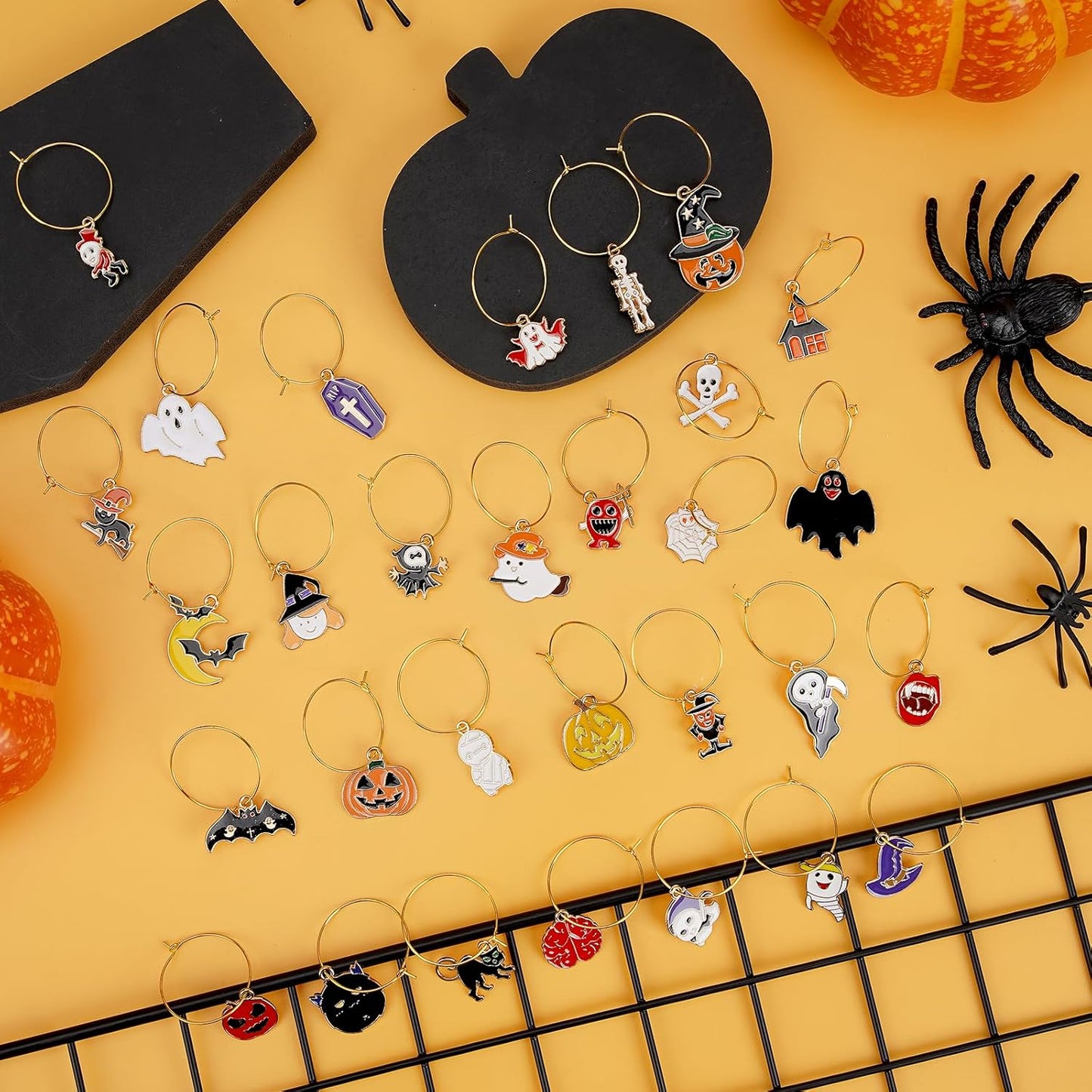 30PCS Wine Glass Charms Identification Markers for Stem Glasses, Wine Tasting Party Favors Holiday Decorations