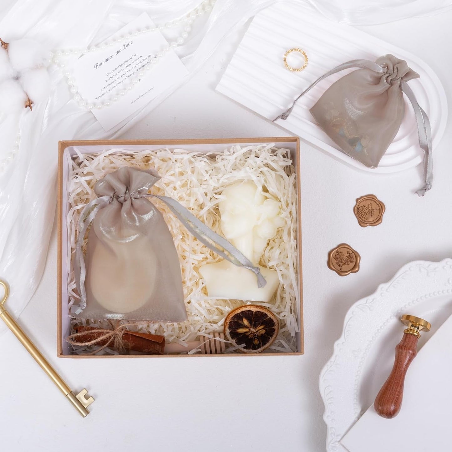 QIANF 20 Pcs Champagne Small Organza Bags 4X6 inch for Wedding Favors with Drawstring, Mini Mesh Gift Bags Jewelry Pouch for Candy Bridal Shower Party Favor Baby Shower Christmas