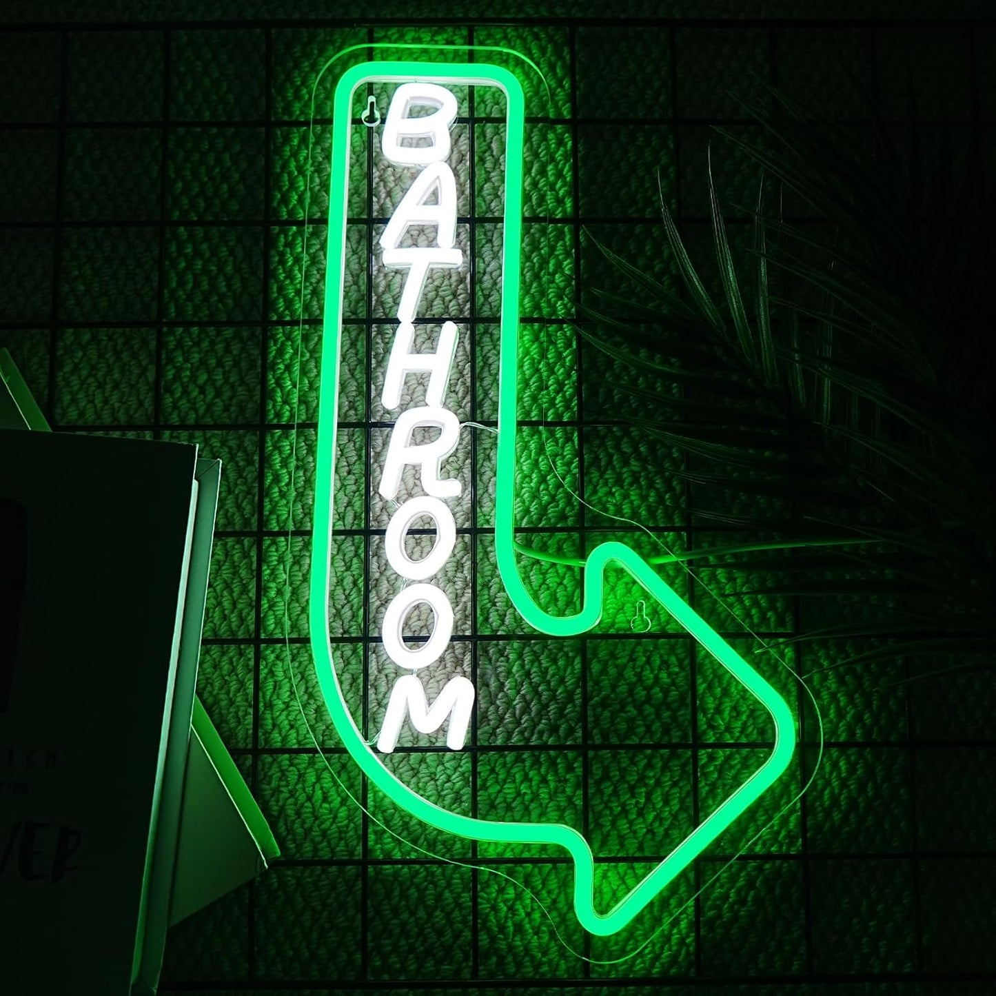 Looklight Bathroom Arrow Neon Signs for Wall Decor Green White LED Word Light Sign Right-Pointing Arrow Neon Light USB Light Up Letters Sign for Bathroom Bar Home Toilet Park Party Decor