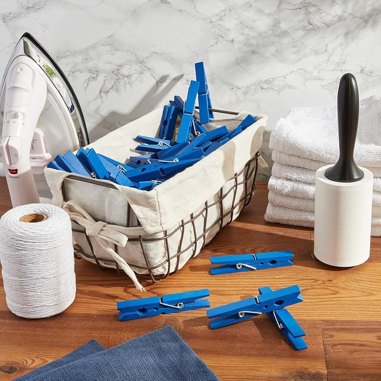 Juvale Wooden Clothes Pins - 100 Pack, Navy Blue - Mini Clothespins & Wooden Clips for Laundry, Crafts & Photo Clips