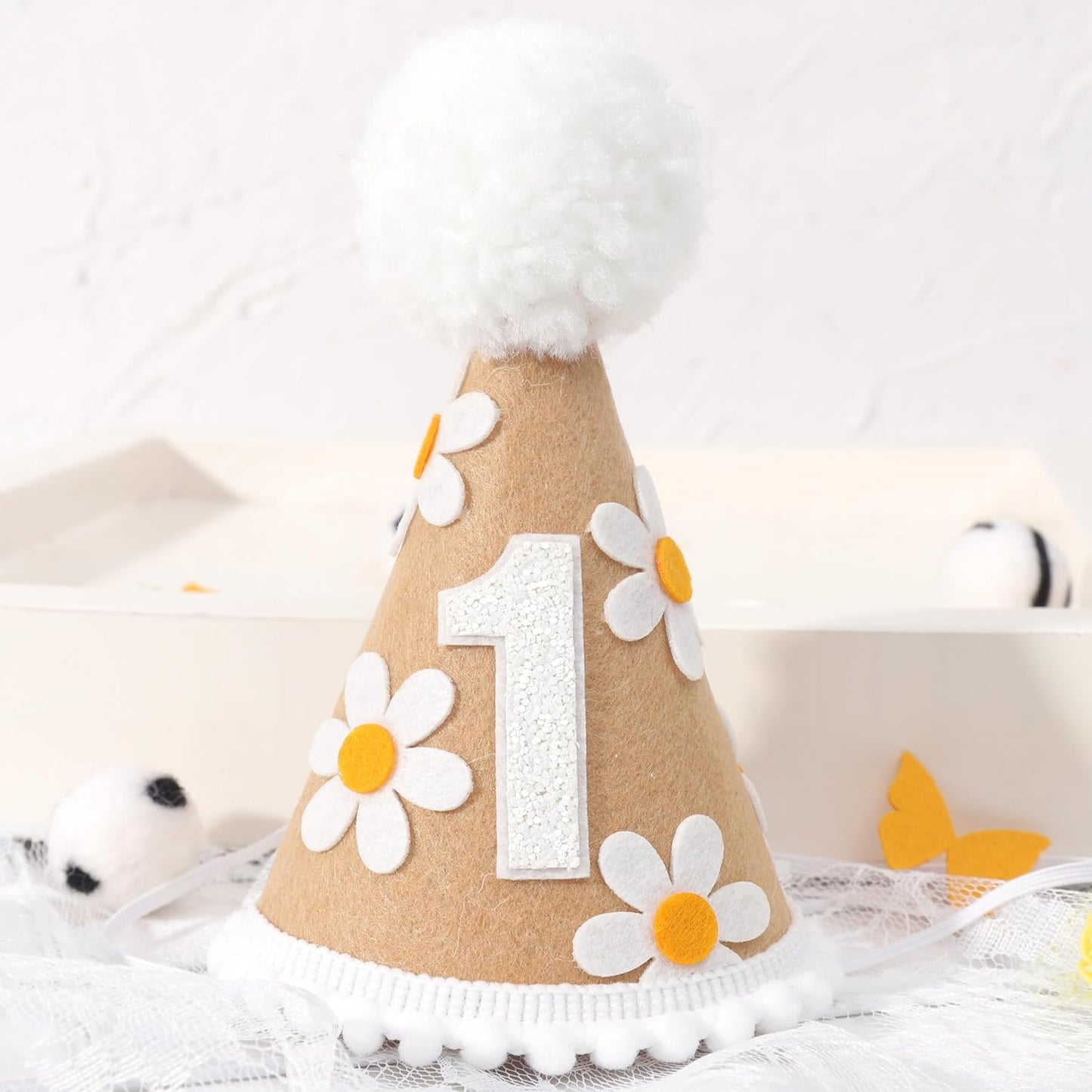 WAWUO Sweet Daisy Themed Birthday Hat - Party Decorations for Baby Girl or Boy's First Birthday