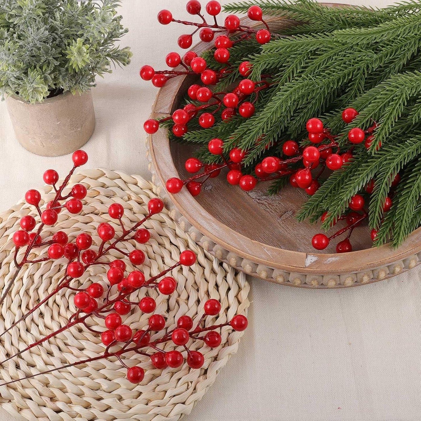 40 Pcs Artificial Berry Stems Branches, Red Christmas Faux Holly Berries Picks Ornaments for Christmas Tree Wreath DIY Craft Decorations Holiday Home Decor (40, Red)