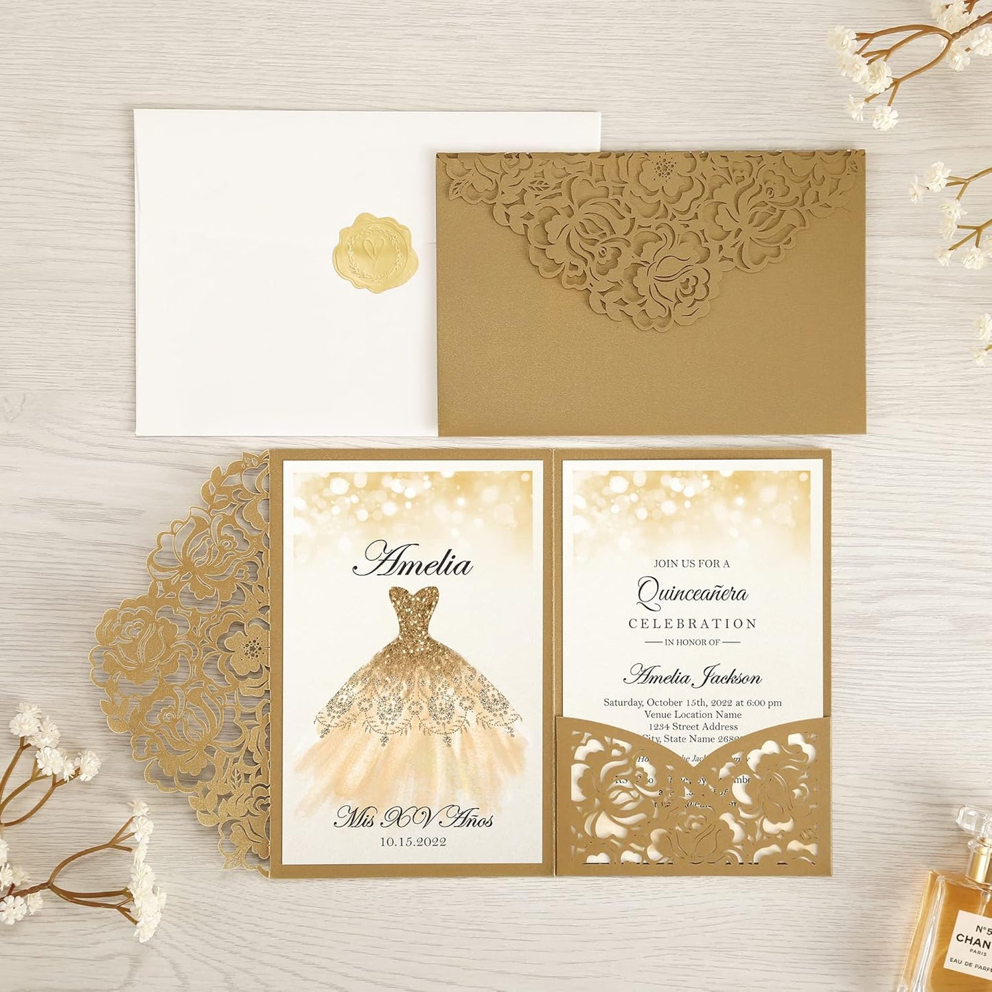 DORIS HOME 50pcs Laser Cut Quinceanera Invitations Gold, 4.7x7.1 Personalized Quince Invitations for 15th Birthday, Invitation cards for Sweet 16 with Envelopes
