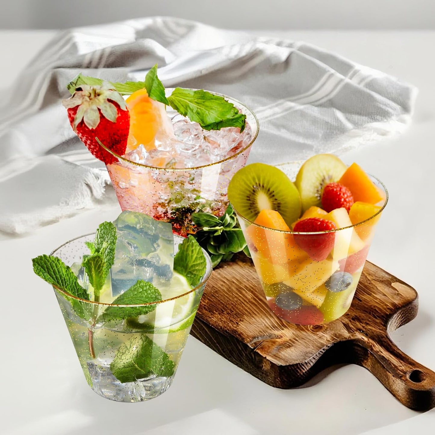 [200 Pack] 9oz Plastic Cups with Gold Glitter Sturdy & Food Safe Plastic Wine Glasses Disposable Cups Party Wedding Cups Cocktail Glasses for Wine, Juice & Cold Beverages