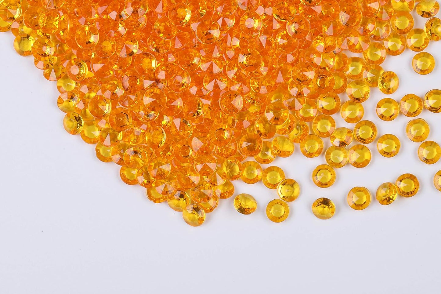 2000pcs Platic Acrylic Gems Fake Acrylic Diamonds Vase Filler Beads Faux Diamond Crystals Jewels for Makeup Brushes Holder Table Scatter Confetti Party Arts Crafts Birthday Wedding Decor