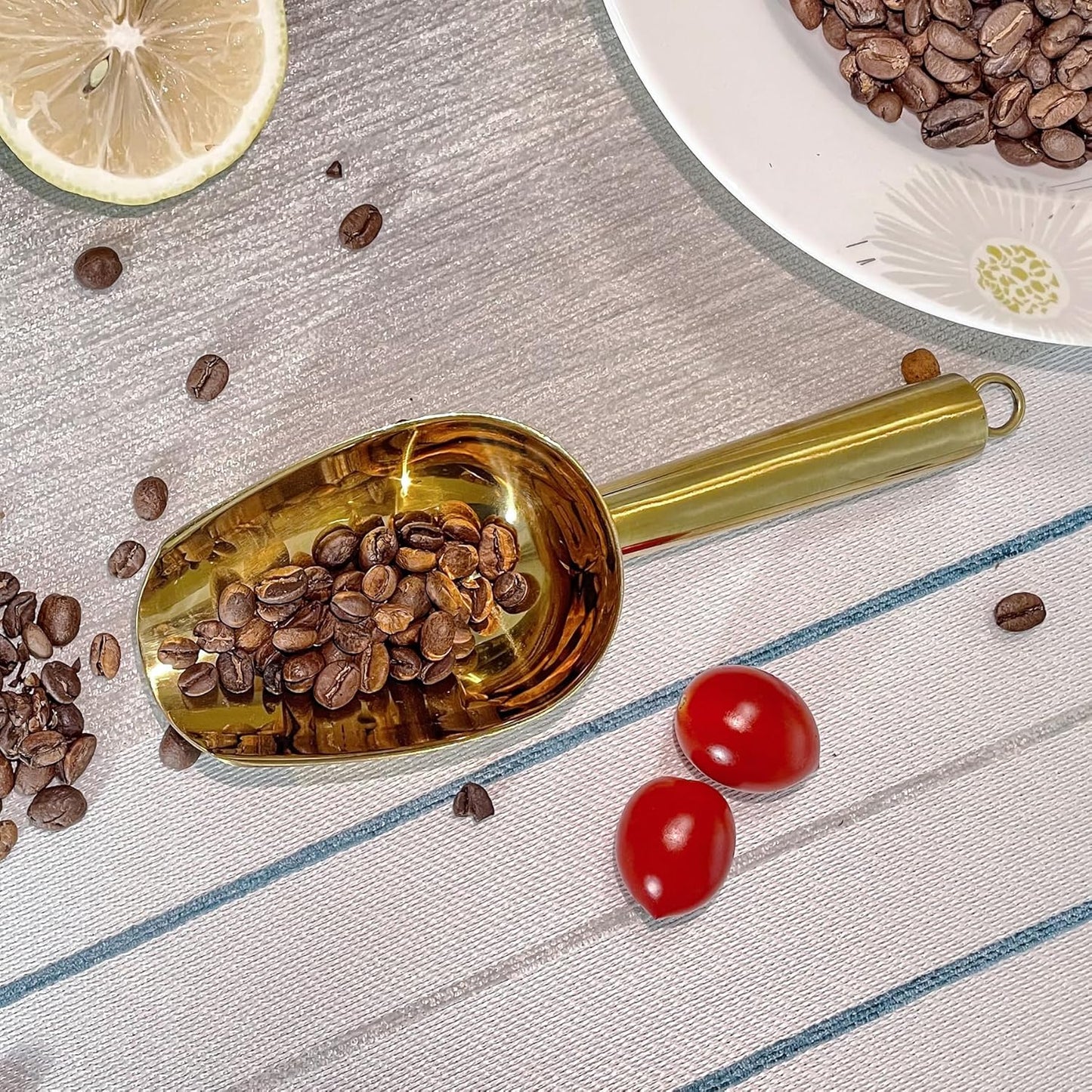 Metal Ice Scoop 3 Oz, Small Stainless Steel Ice scooper for Ice Maker Ice Bucket Kitchen Freezer Bar Party Wedding, Multipurpose for Coffee Bean,Flour Scoop,Dog Food Scoop (3 OZ-Gold)