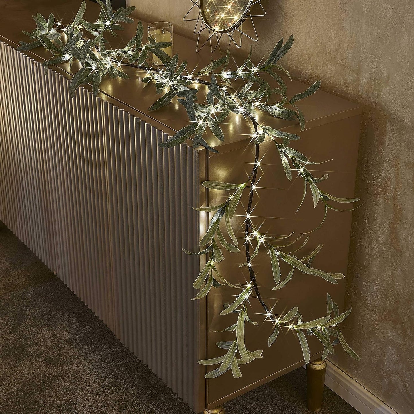 Hairui Lighted Artificial Olive Garland 6FT 96 LED Fairy Lights Battery Operated, Faux Vine Lights with Timer for Spring Christmas Holiday Fireplace Décor