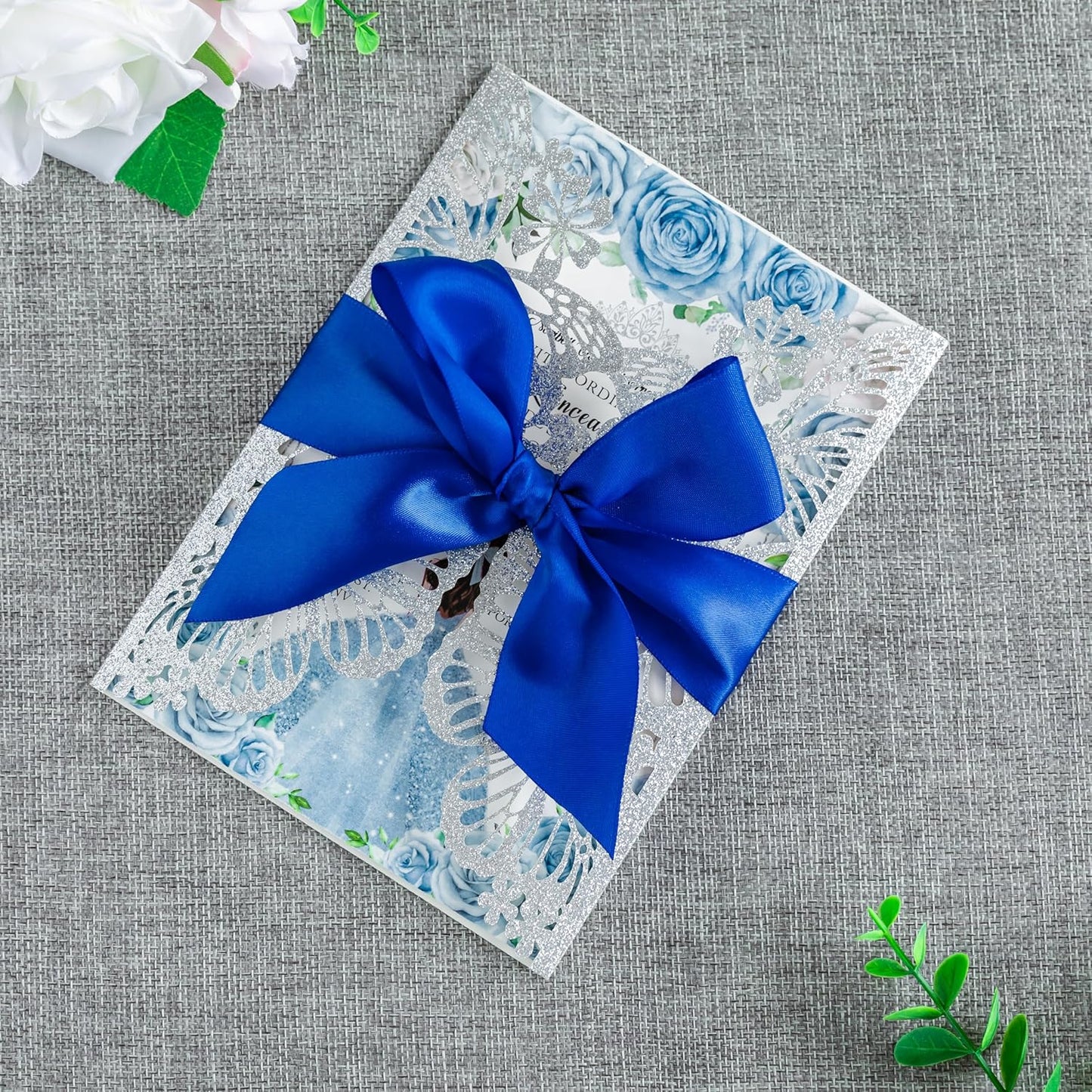 20 PCS 5.12x7.2 Butterfly Personalized Quinceanera Invitation, Customized XV Anos Laser Cut Invitation Cards with Envelopes (Silver Glitter Personalized)