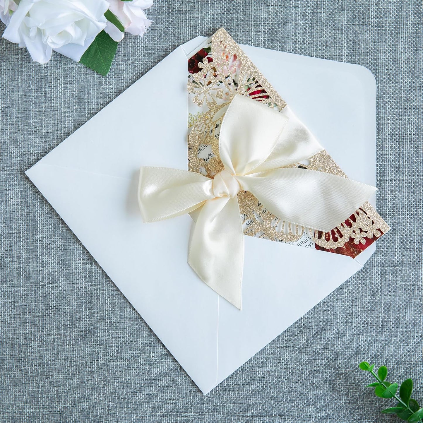 20 PCS 5.12x7.2 Butterfly Personalized Quinceanera Invitation, Customized XV Anos Laser Cut Invitation Cards with Envelopes (20 PCS Light Gold Personalized)